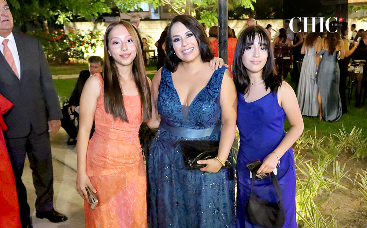 Carolina Hernández, Lourdes Hernández Y Daniela Hernández