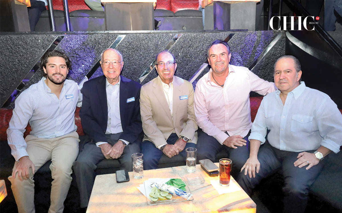 Vidal Rodríguez, JesúS Holguera, Mario Elizondo, Carlos González y Eduardo Appedole