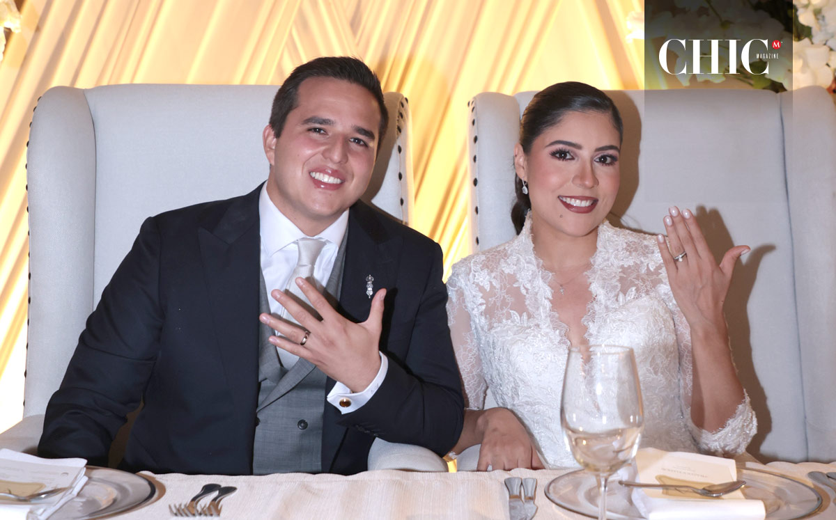 Alejandro y Alexa