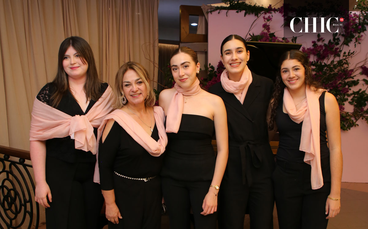 Estefanía Martínez, Blanca Rodríguez, Carlota González, Tere Murra y Jéssica Papadópulos