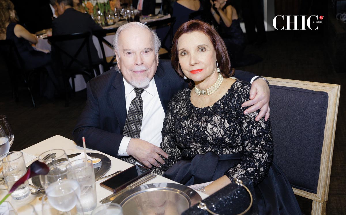 Gustavo De la Garza y Carmen Bortoni de De la Garza