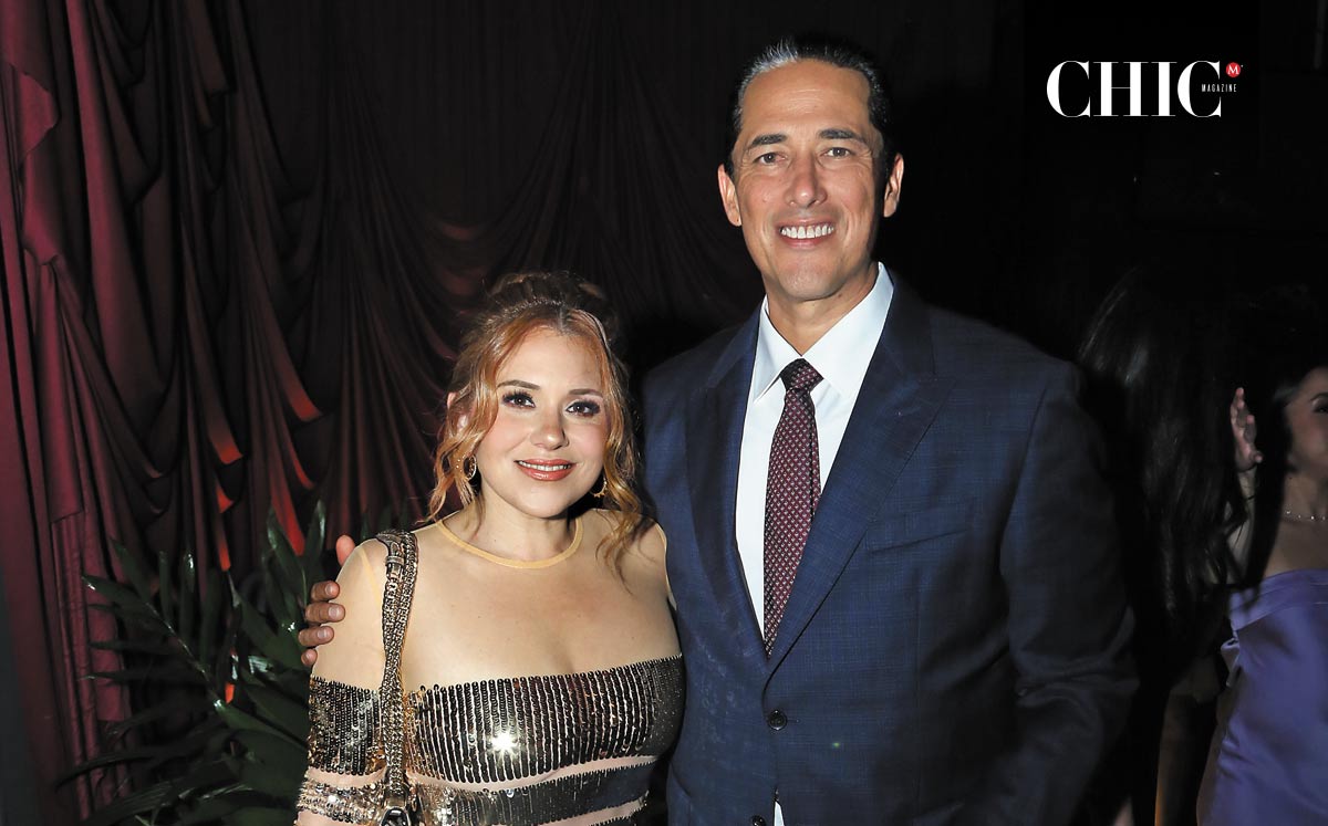 Lily Pierce y Orlando Loredo