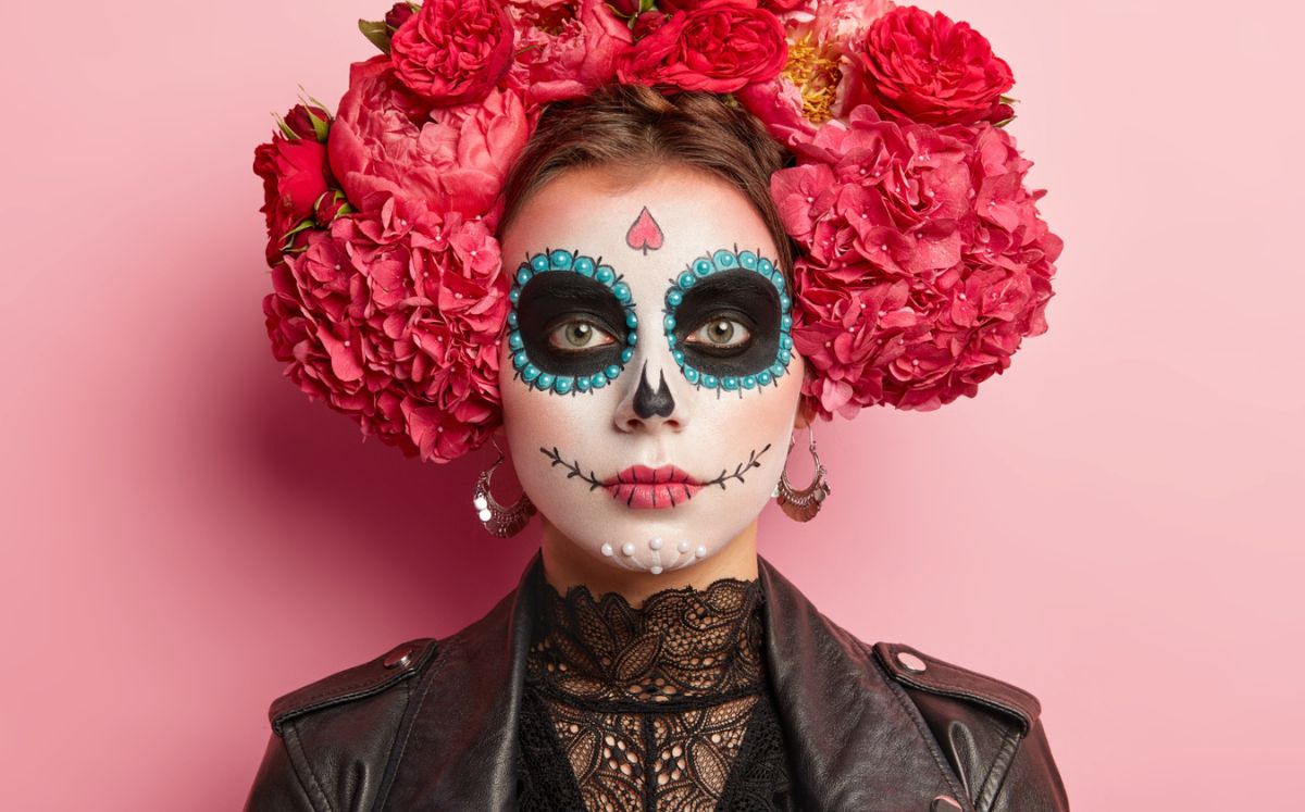 Tendencias de maquillaje para Día de Muertos (Foto: Freepik)