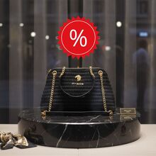 Conoce la bolsa crossbody de piel vegana con descuento especial exclusivo en Liverpool (IA)