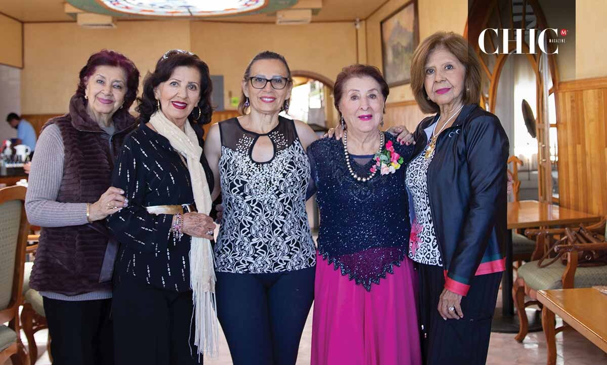 Lulú Corte, Cristy Corte, Silvana, María Elena Martínez y Maty Martínez