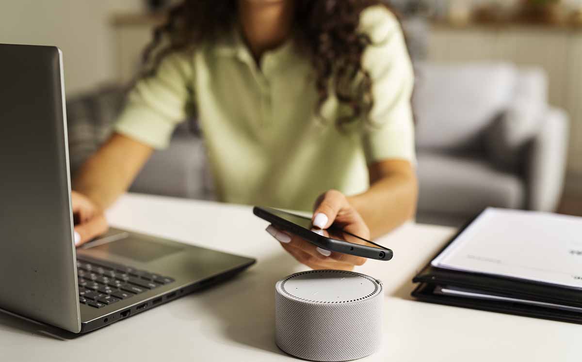 Alexa puede convertirse en tu aliada para la seguridad del hogar. (Foto: Freepik)