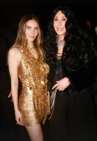 Belinda posa con Cher (Instagram)