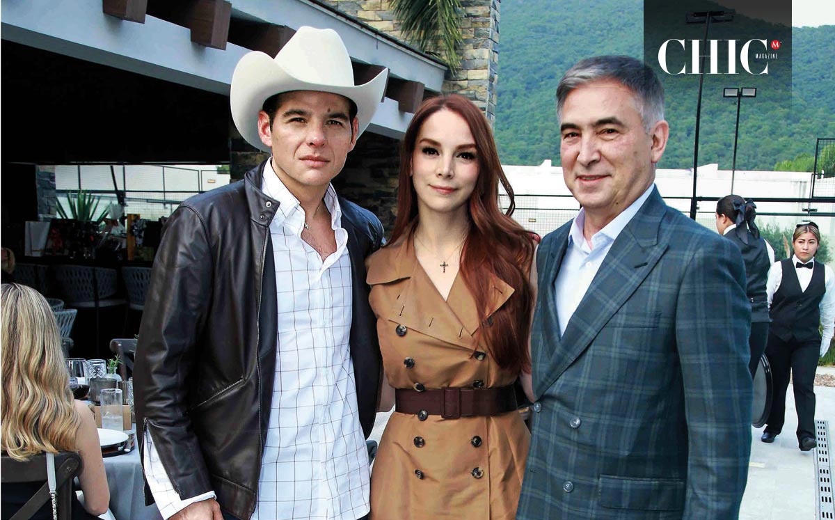 Mike Flores, Yinel Fasci de Flores y Aldo Fasci