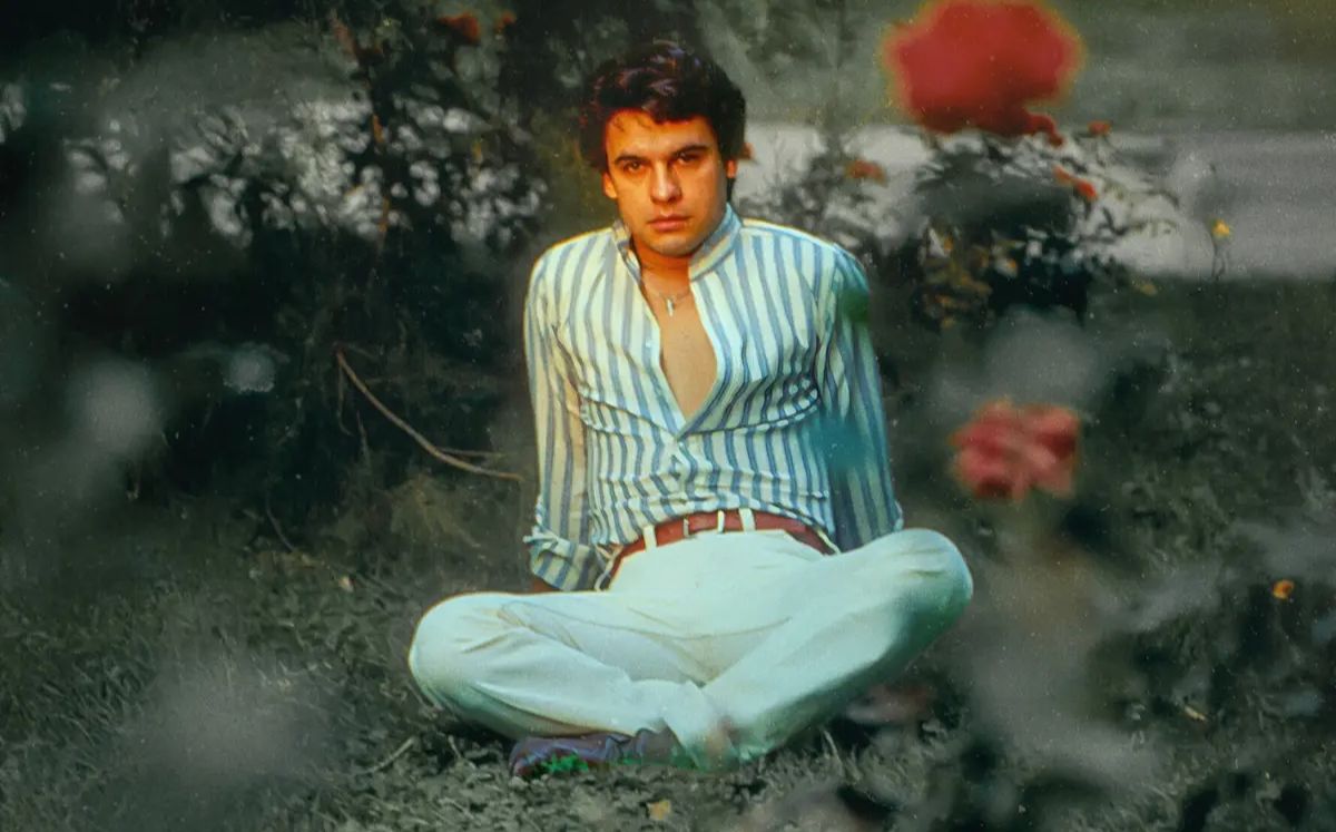 ¿Usaron inteligencia artificial en la miniserie de “Juan Gabriel: Debo, puedo y quiero”? (Foto: Netflix)