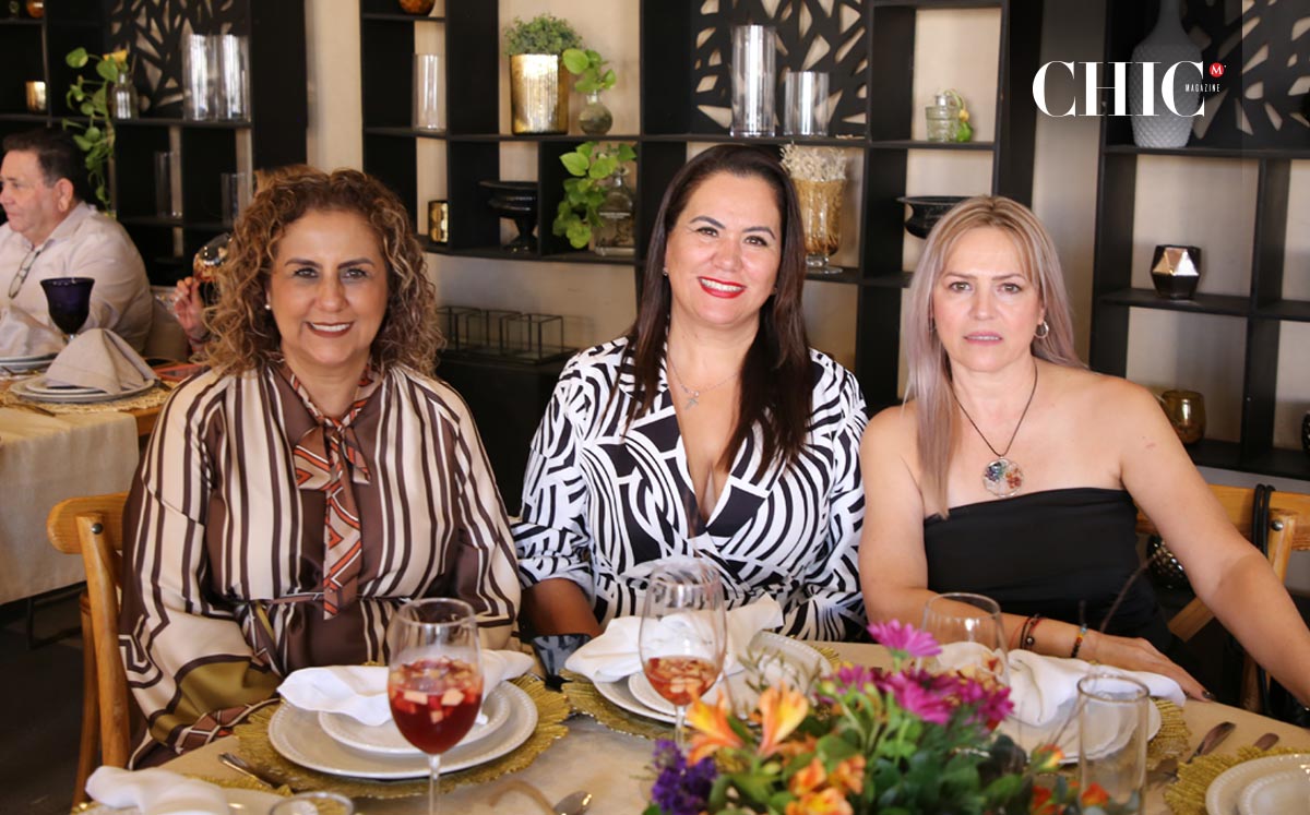 Erika Hernández, Sandra Estrada y Teresa Santos