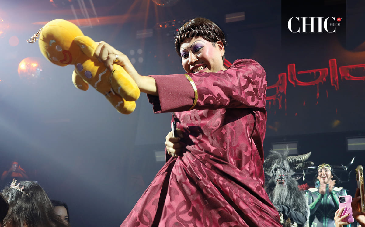 1er Lugar: Hermanastra Fea