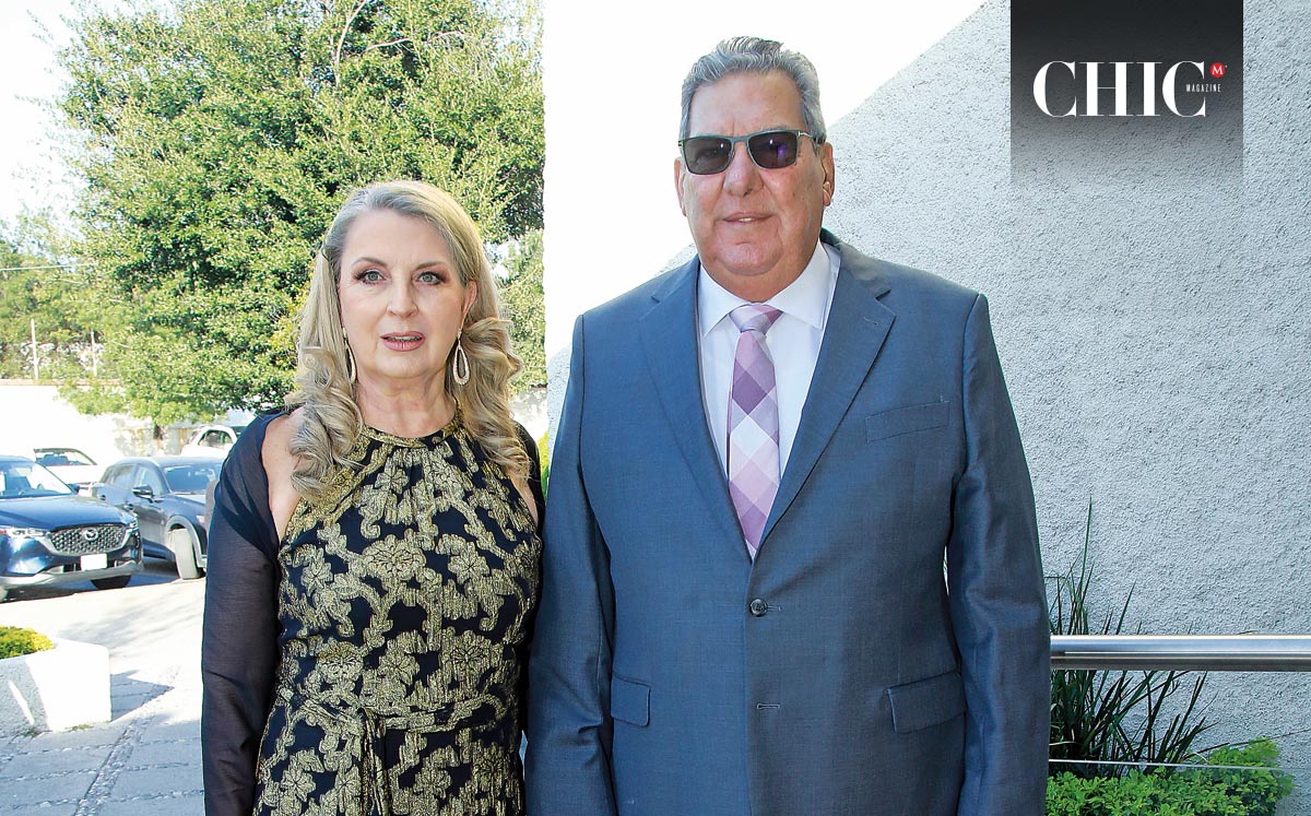 Aracely de Cantú y Servando Cantú