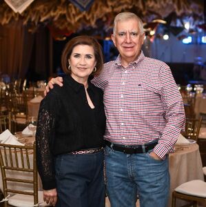 Carmelita y Luis Gurza