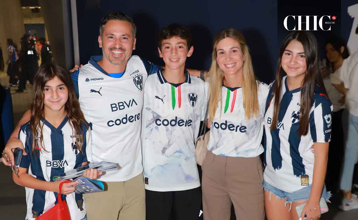 Elisa Garza T, Sebastián Garza T, Mateo Garza T, Mayela González y María Garza T  / Fotos: Daniel Saldívar