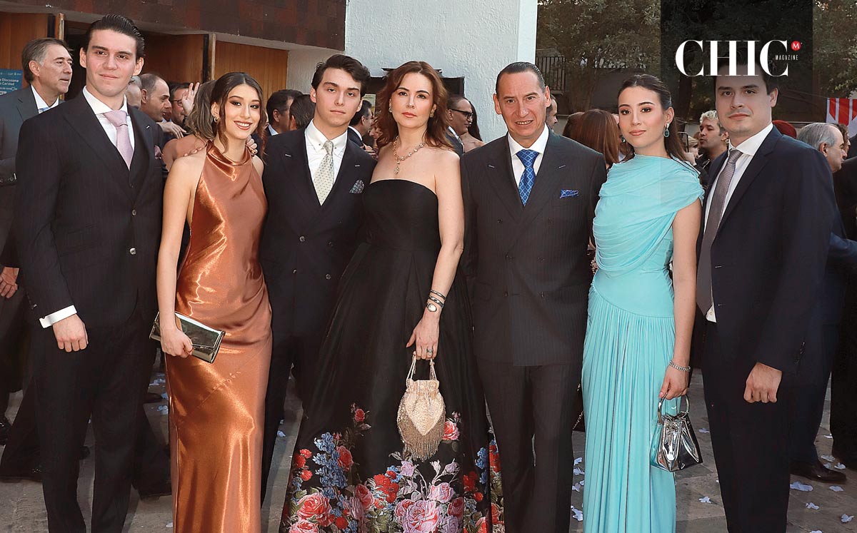 Juan Diego Páez, Carola Páez, Adrián Páez, Maca Romo de Páez, Adrián Páez, Maca Páez y Emiliano Garza