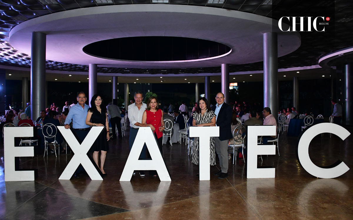 Miguel Wong, Verónica Casas, Alberto Allegre, Juanny Alonso, Diana y Agustín Hernández