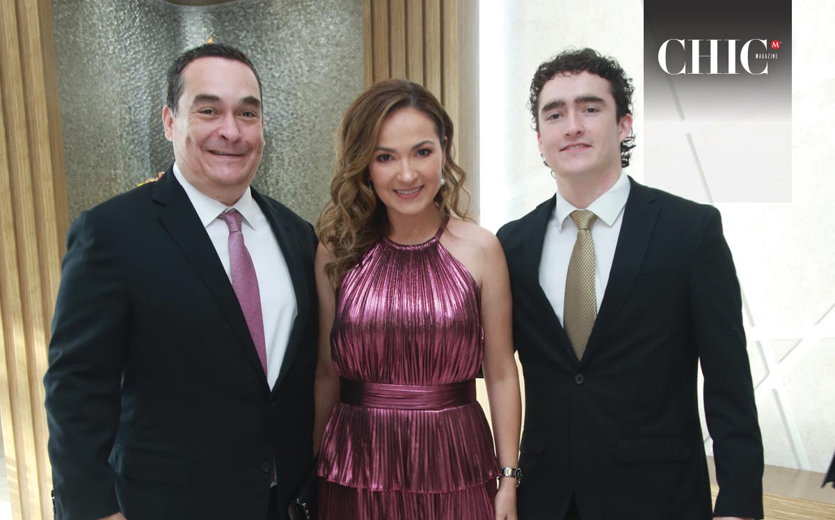 Ricardo Villarreal, Cecilia de Villarreal y Ricardo Villarreal