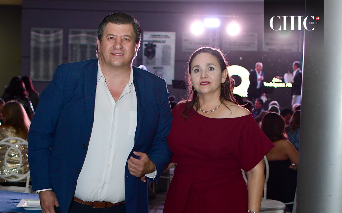 Salvador Rivas y Mónica Castillo