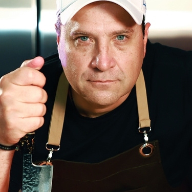 Auténtico, creativo y lleno de sabor,así es Pato Lobo, quien ha conquistado a miles con sus irresistibles botanas / Foto: Omar Valdez