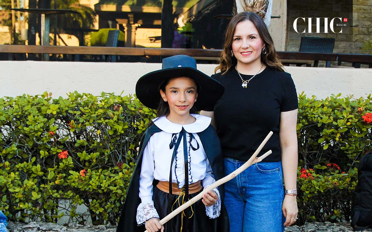 Caro Altamirano y Adriana Zúñiga