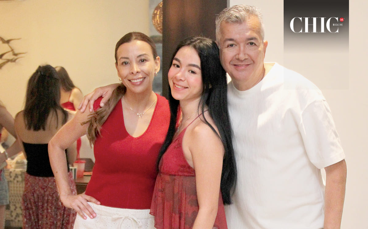 Gaby Enríquez, Sofia Martínez, Javier Martínez