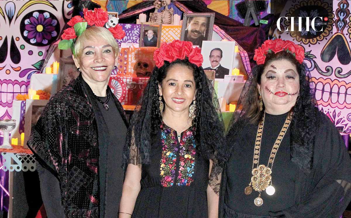 Lupita Mejia, Xochitl Torres y Nena Lopez
