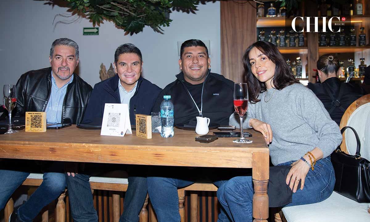 José Luis Ayala, Juan José Ayala, José Durán y Vianey Camarillo