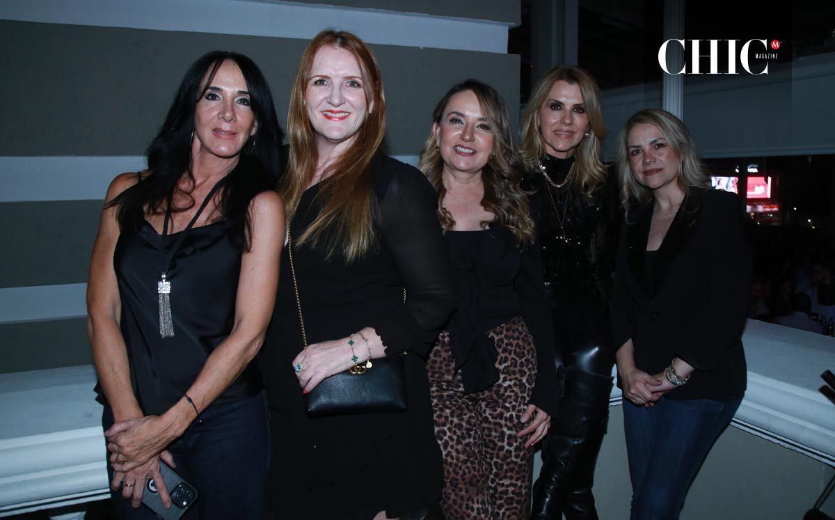 Ana Roesch, Trancy Stark, Marla González, Claudia Ibarra y Verónica Ulloa