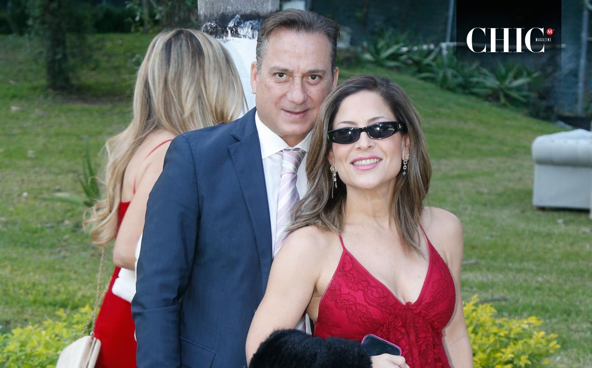 David Martínez y Katya Cárdenas de Martínez