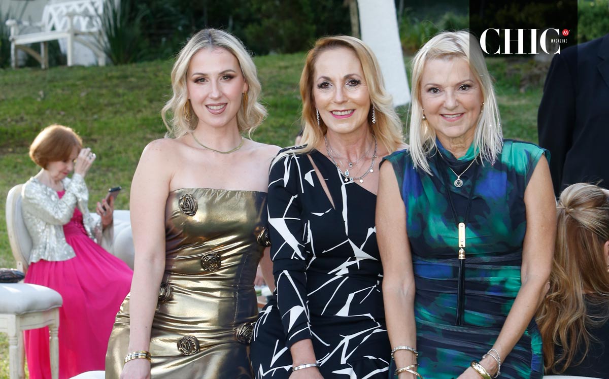 Nancy de Romero, Mónica Imaz y Georgina Medina