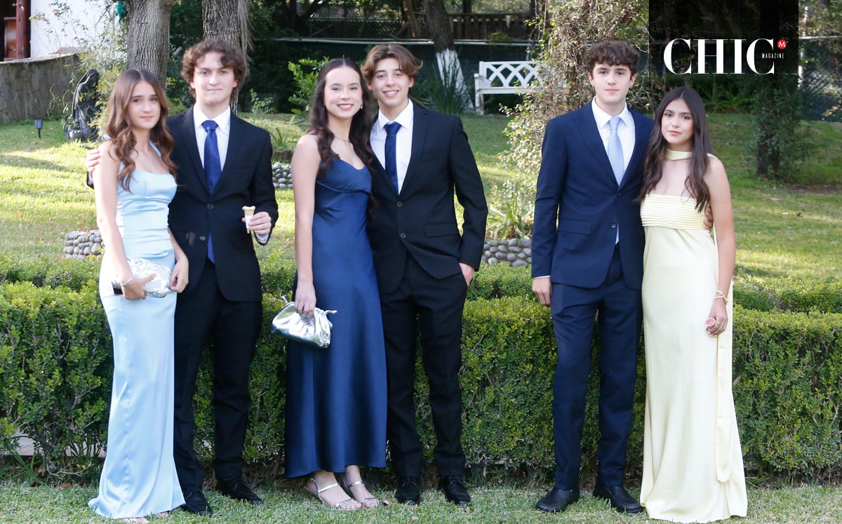 Regina Garza, José Domene, Regina Canales, Sergio Imaz, Eugenio Villanueva y Regina Domene