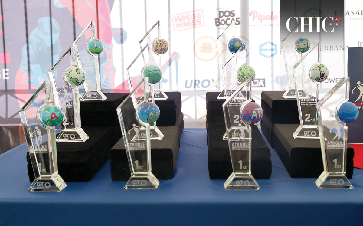 Los centros de mesa y trofeos del torneo fueron elaborados por alumnos del ATS, quienes imprimieron en cada pieza su creatividad