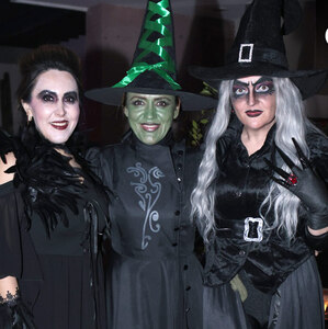 Elisa Esparza, Hilda Gallegos y Claudia Leal