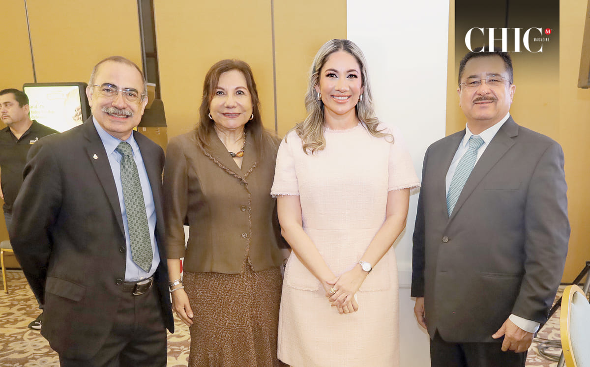 Juan Ángel Paredes, Martha Llanes, Lorena Rivera y José Luis Del Ángel
