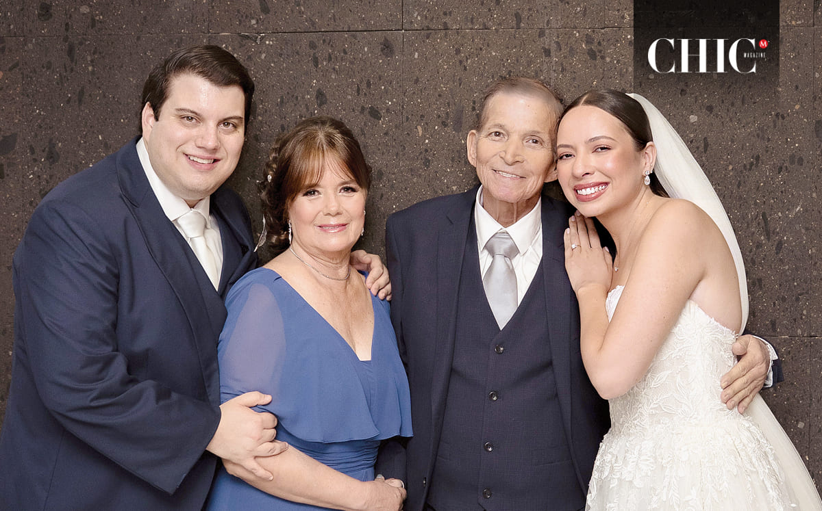 Jorge Nahim Manzur, Marite De Aragon, Enrique Aragon (†) Y Balbina Gaujardo