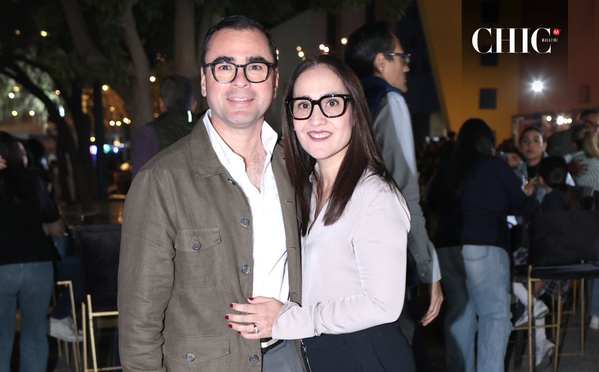 Luis Olivares y Paty Reyes