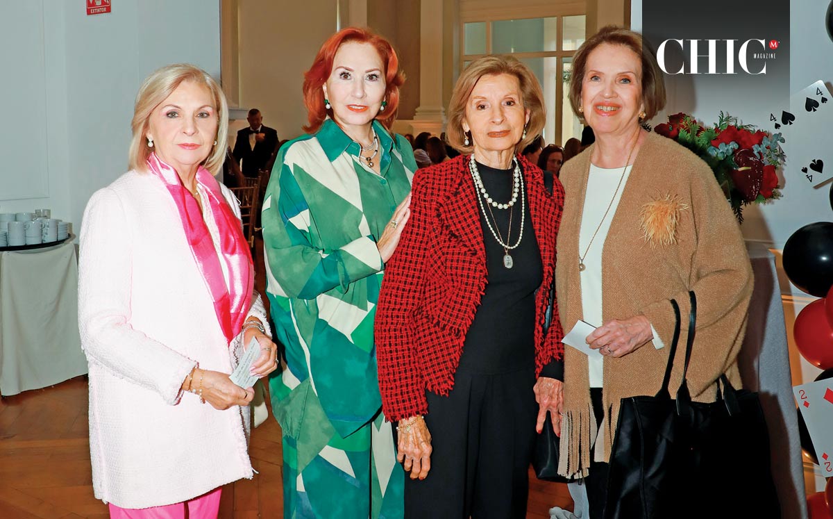 Marcela Bortoni, Hannia Bortoni, María Eugenia Bortoni y Yolanda Montemayor