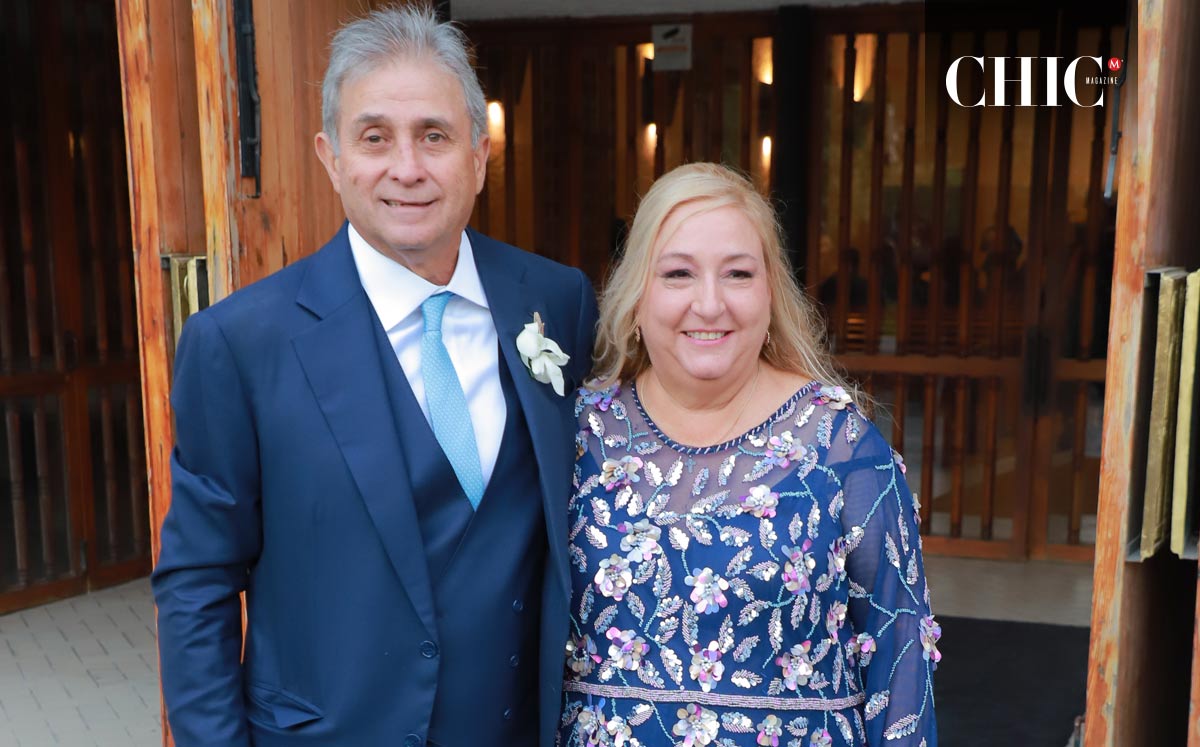 Papás del novio. Carlos Maiz y Olga García