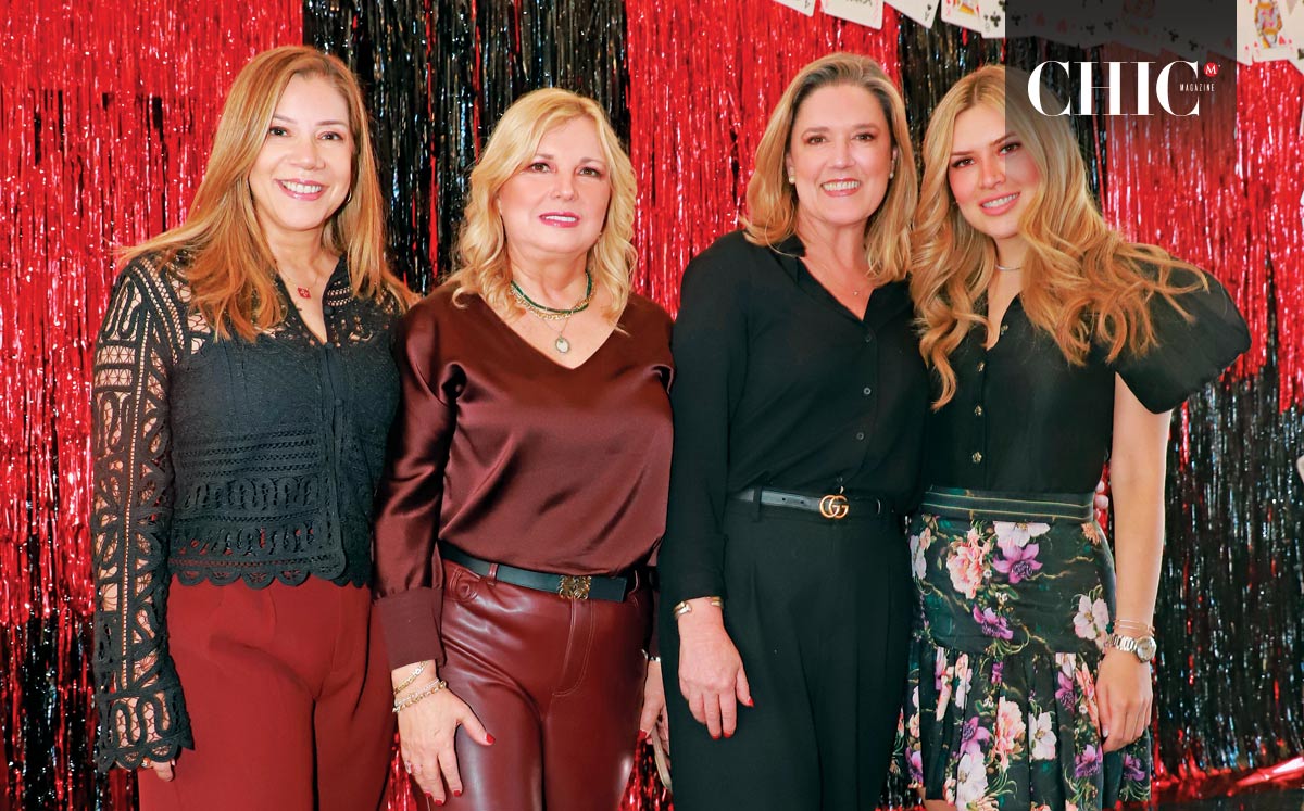 Tere Rojas de Villarreal, Paty Rodríguez de Coronado, Alejandra Casso y Ale Maltos. Fotos: Roberto Alvarado