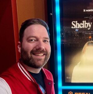 Chris Stuckmann, el youtuber y director de Terror en Shelby Oaks (Foto: Instagram)