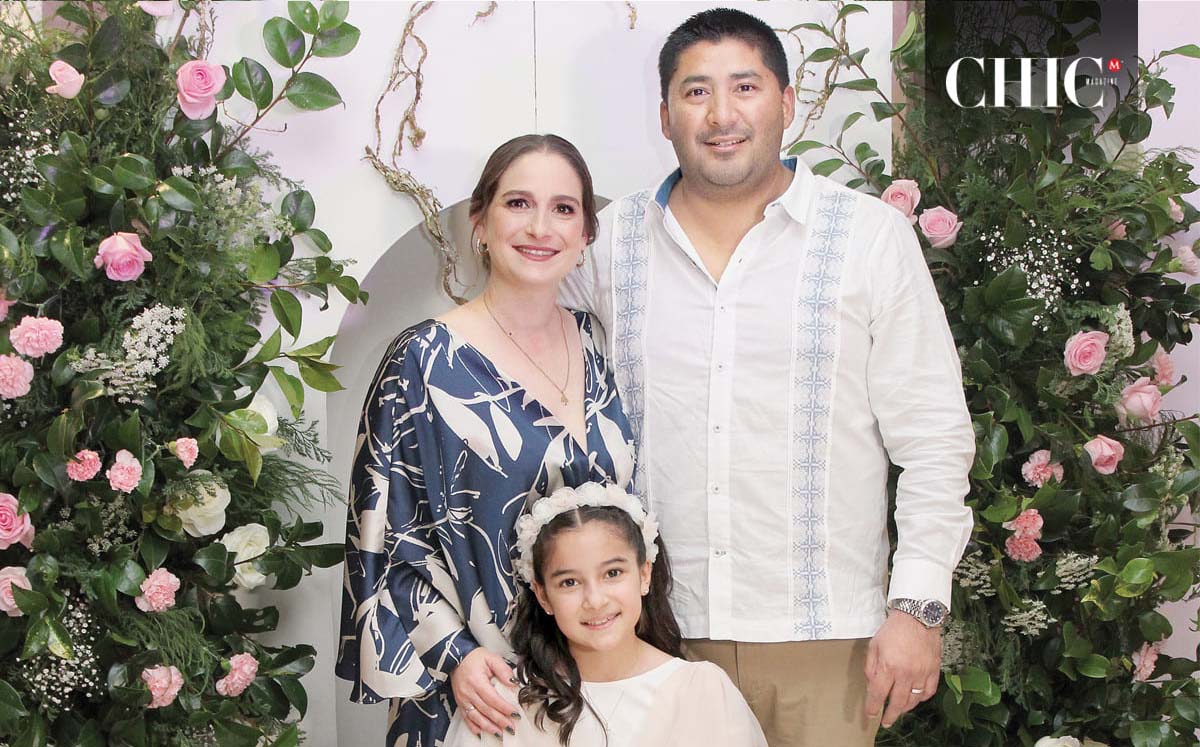 Nazlhe Roji, Nazlhe Cervantes y Juan Cervantez