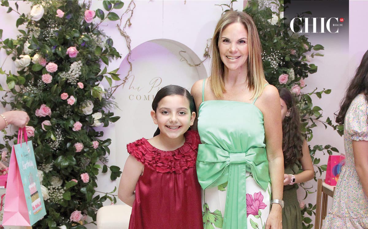 Victoria de León y Sandra Manzur