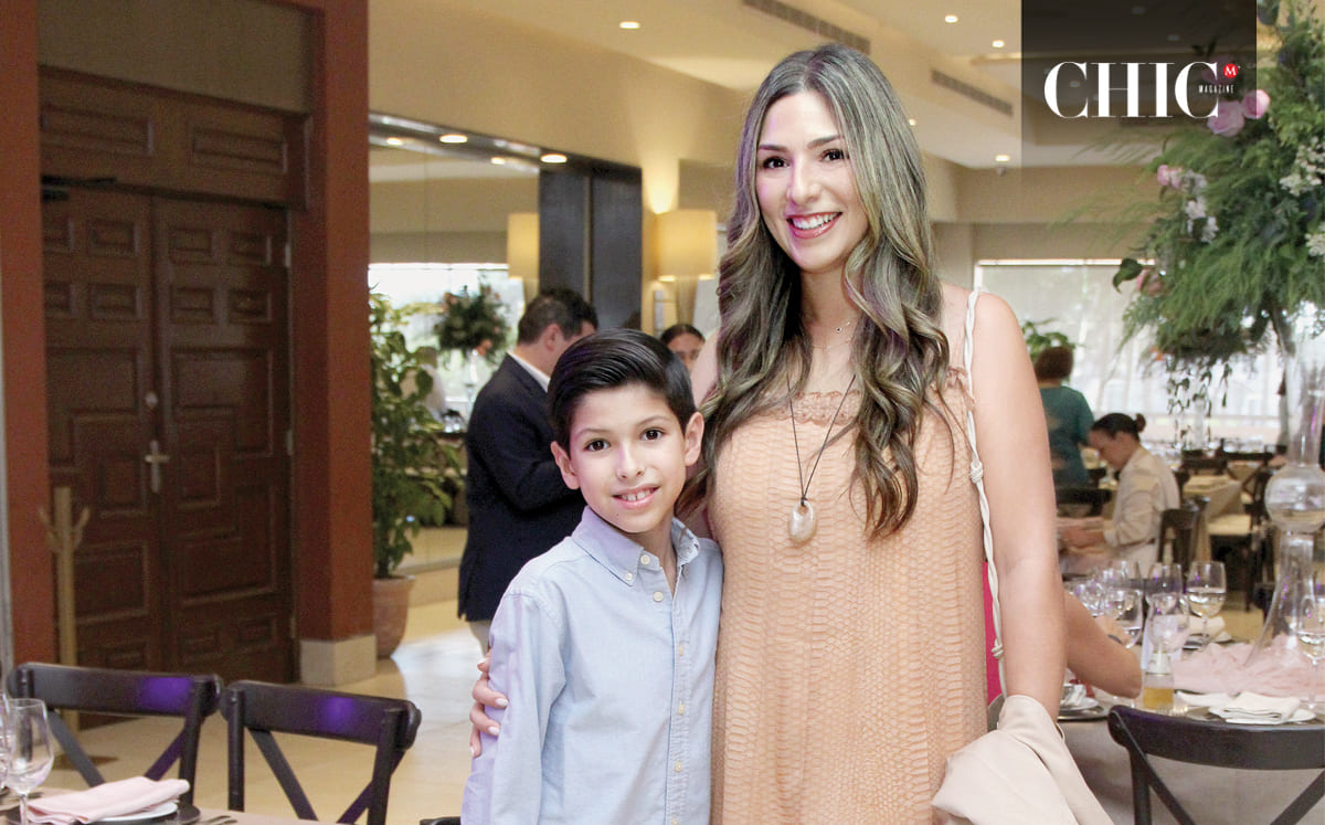 Fabian Casillas y Enna González