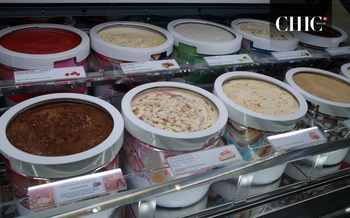 Los visitantes pueden elegir entre hasta 24 sabores exclusivos, disponibles solo en sus heladerías | Foto: Omar Valdez