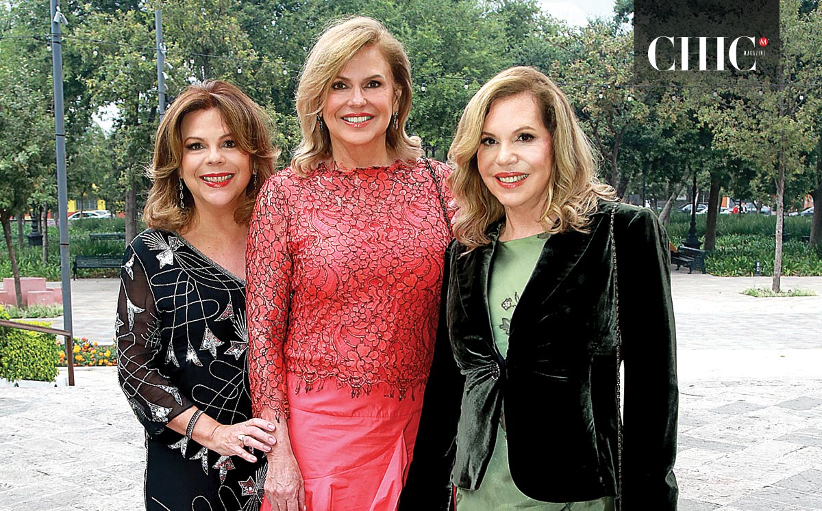 Magdalena Benavides de Bay, Florencia Benavides y Gina BenavideS