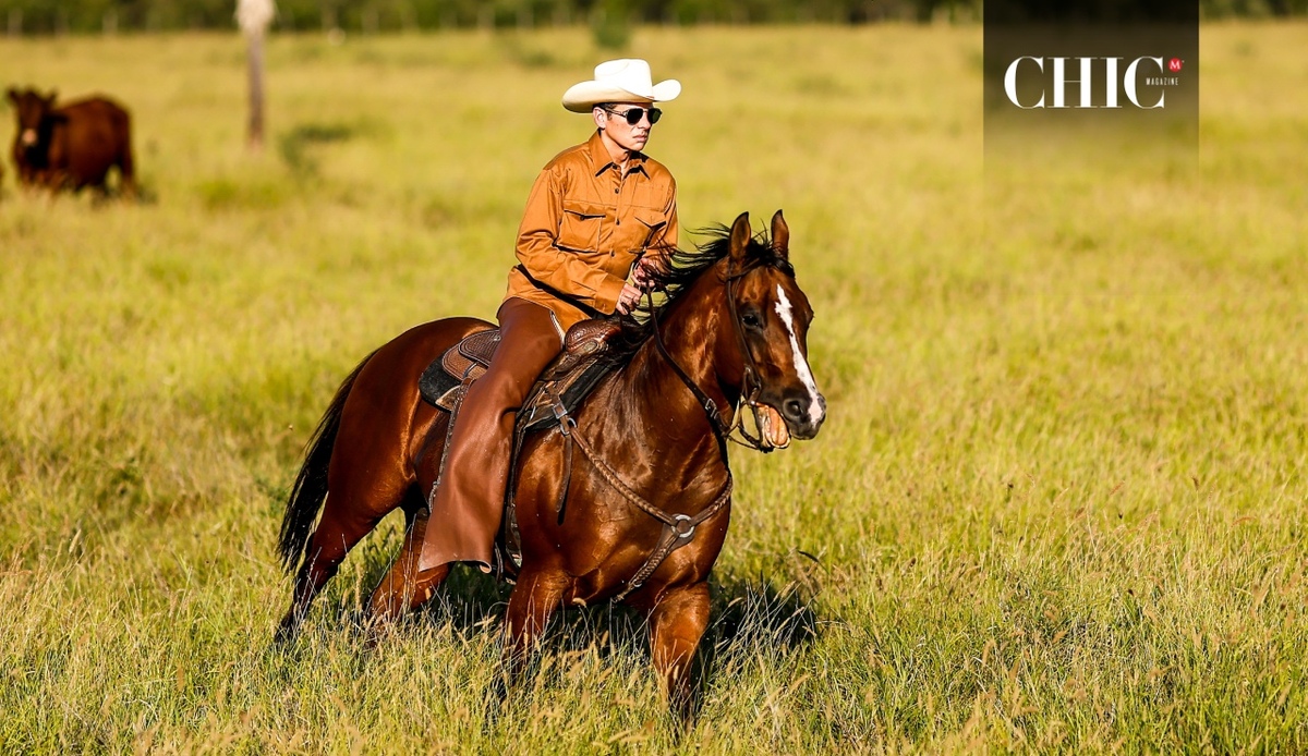 Miguel Flores incorpora su estilo “rancheric”, una mezcla de identidad, raíces y autenticidad.