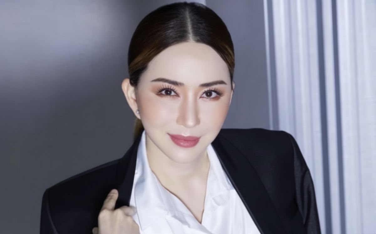 Tailandia emite orden de arresto contra Anne Jakrajutatip por un caso de presunto fraude financiero (X)