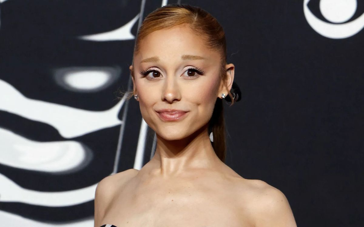 Ariana Grande habla sobre los comentarios a su cuerpo, desmiente rumores y pide empatía ante las especulaciones sobre su salud (Getty Images)