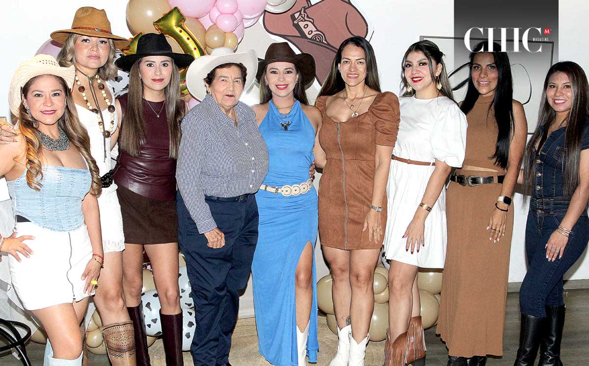 Dulce Solis, Maria Ruiz, Frida Guzman, Magdalena Peraza, Irma Guzman, Yoss Leman, Beba de Leon, Ale Castillo