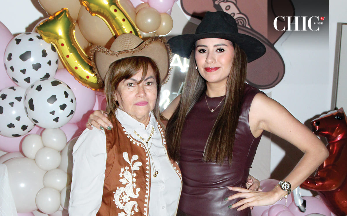 Gloria Rodríguez, Frida Guzmán